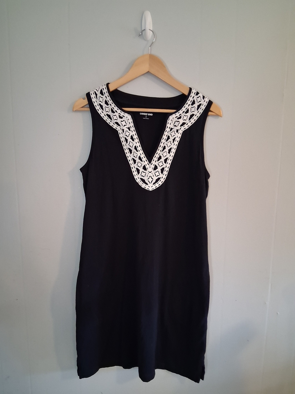 Lands' End Knit Dress With Lace Detail Size Small